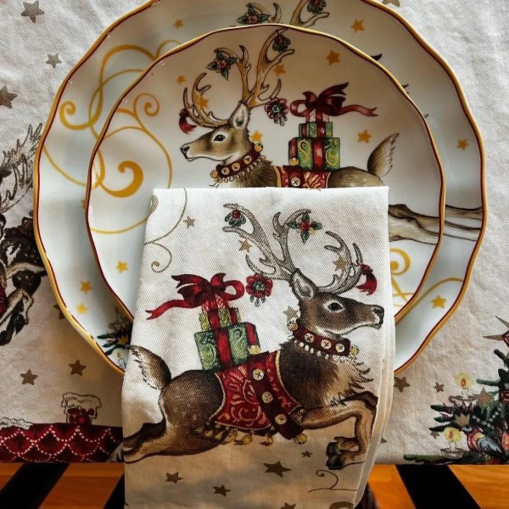 Williams Sonoma 'Twas the Night Before Christmas Napkins - Set of 4 🎅🏻🦌🎄⛄️